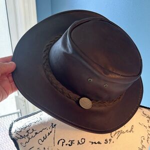 Outback Survival Gear hat